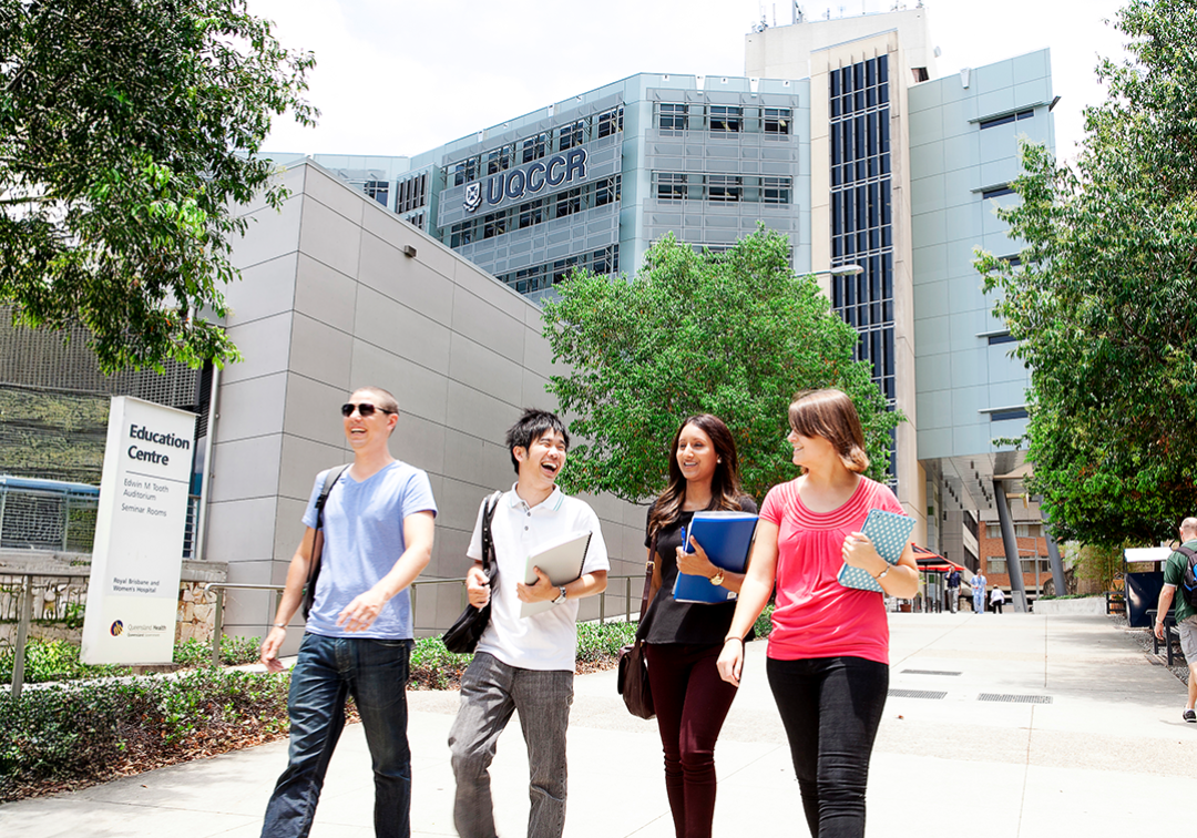 Medical students walking outside at UQ Herston