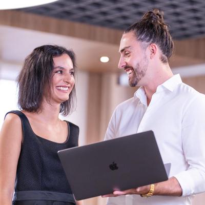 2 UQ innovation students