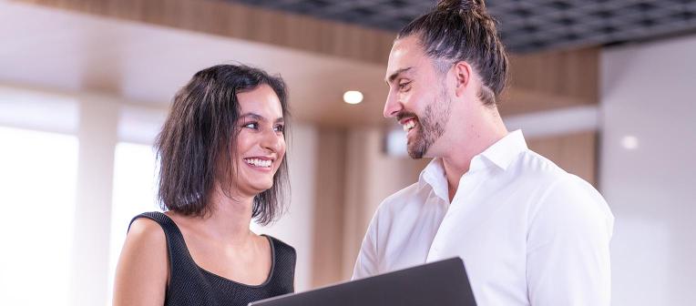 2 UQ masters students