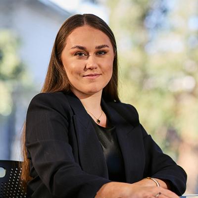 Paris Hall, Master of Finance and Investment Management